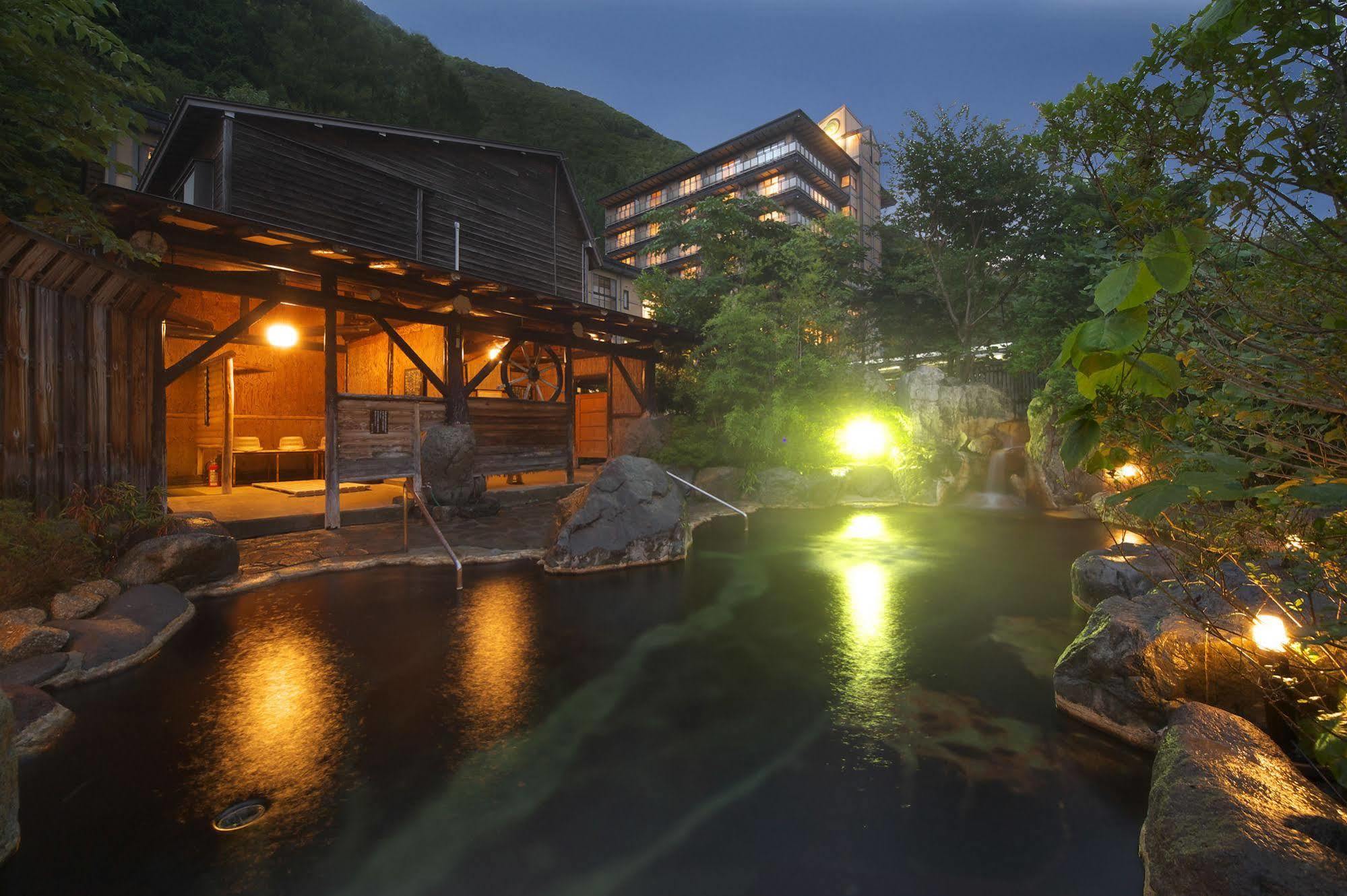 Hodakaso Sangetsu Takayama  Bagian luar foto